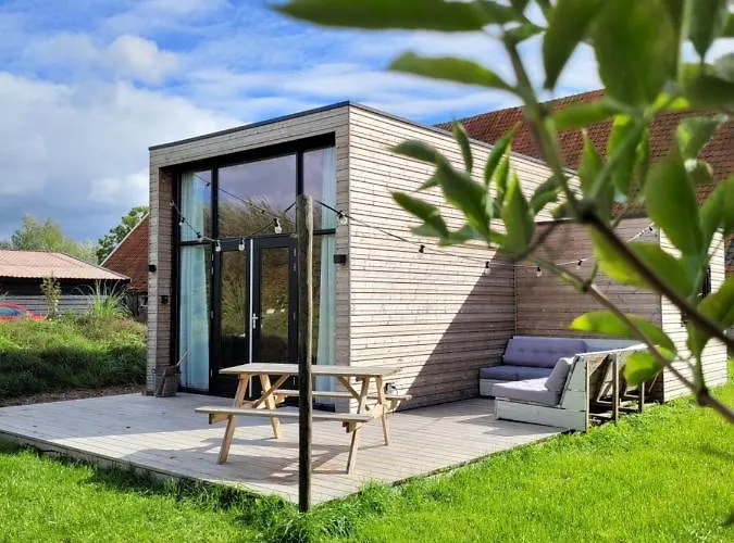Tiny House Lantliv Oostkapelle, bij de boer
