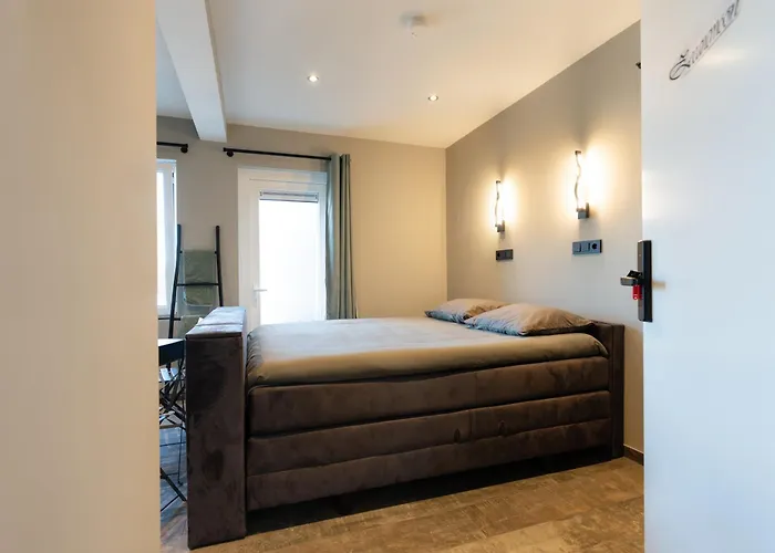 Luxe kamer met stoomsauna bij B&B Gezond aan Zee - Toegang bad en buiten Wellness tegen meerprijs