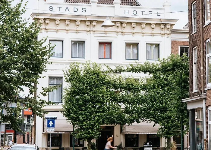 Stadshotel Steegoversloot