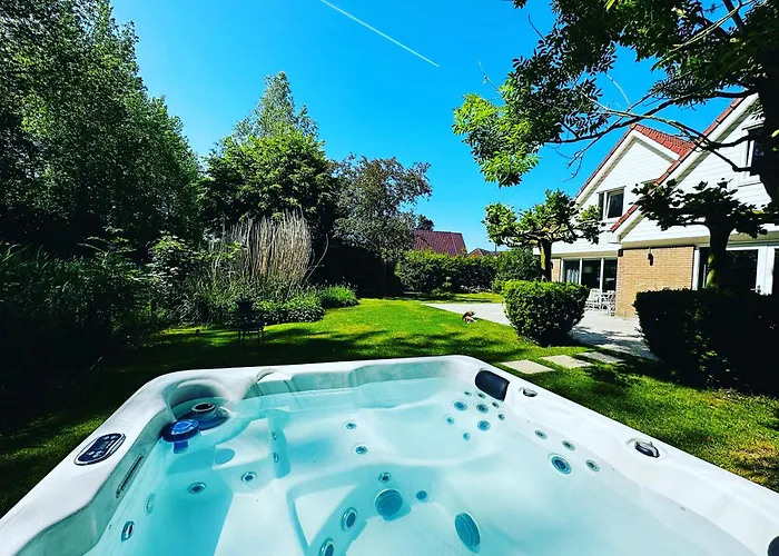 CALMA Rust Ruimte Luxe Inclusief Private Jacuzzi