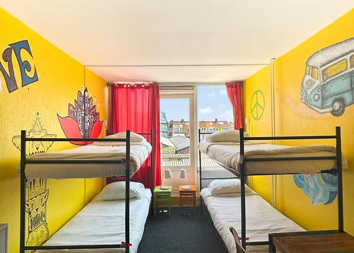 The Flying Pig Beach Hostel Age 18 To 40 Noordwijk, Netherlands