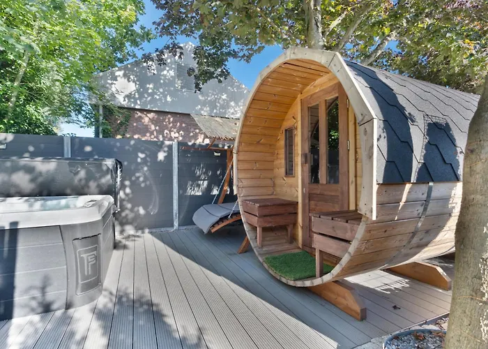 Luxe kamer met stoomsauna bij B&B Gezond aan Zee - Toegang bad en buiten Wellness tegen meerprijs