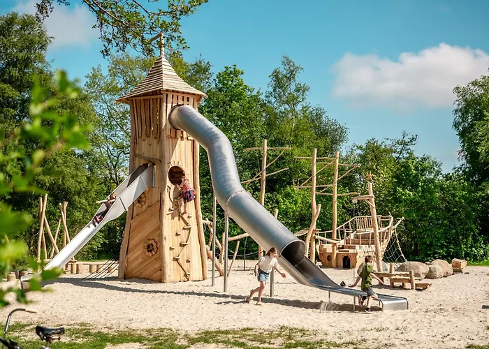 Vakantiehuis Camping It Wiid Earnewâld, Nederland