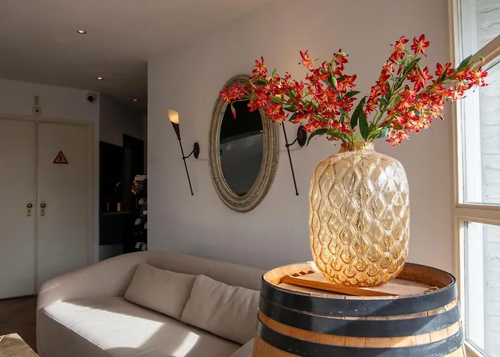 Boutique Hotel Herbergh Amsterdam Airport Free Parking Badhoevedorp, Netherlands