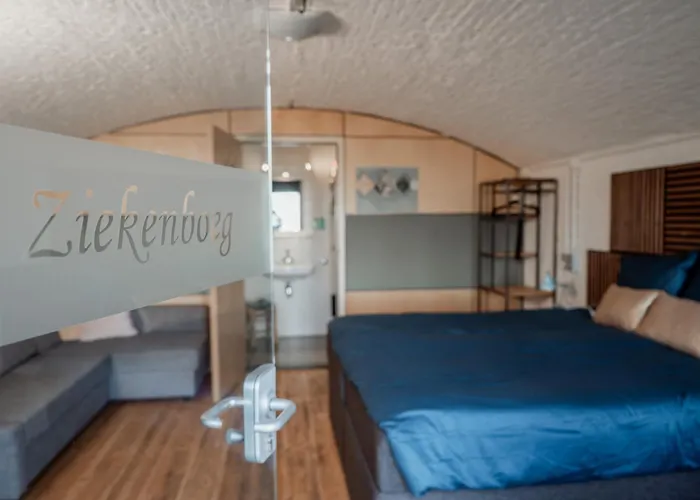 Bed & Breakfast Fort Bakkerskil Nieuwendijk, Nederland