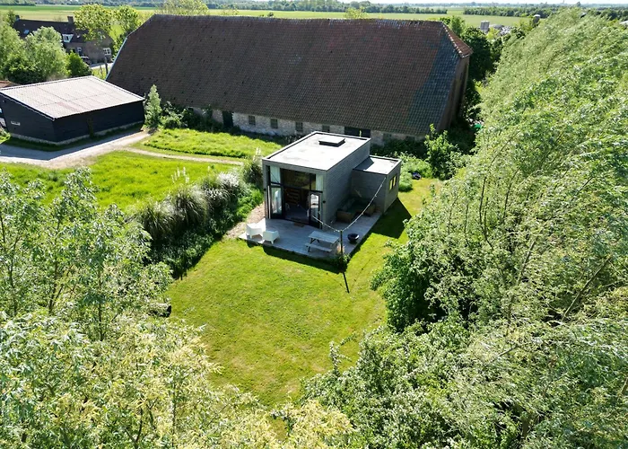 Tiny House Lantliv Oostkapelle, bij de boer