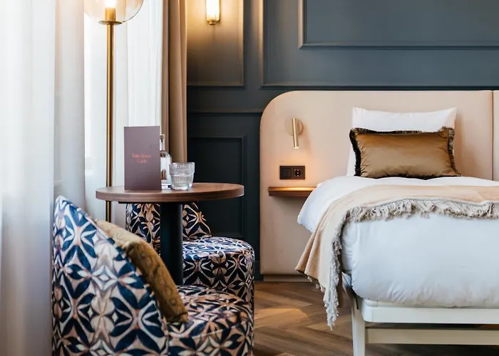 Boutique Malie House