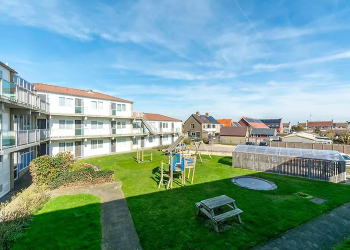 Beach Apartment 7 For 4 Guests In Callanstoog