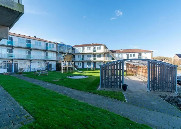 Beach Apartment 7 For 4 Guests In Callanstoog