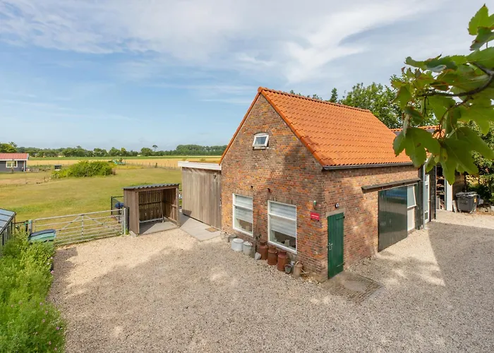 Welcome in - Vakantiewoning Jikkemien met terras, vrij uitzicht en huisdiervriendelijk