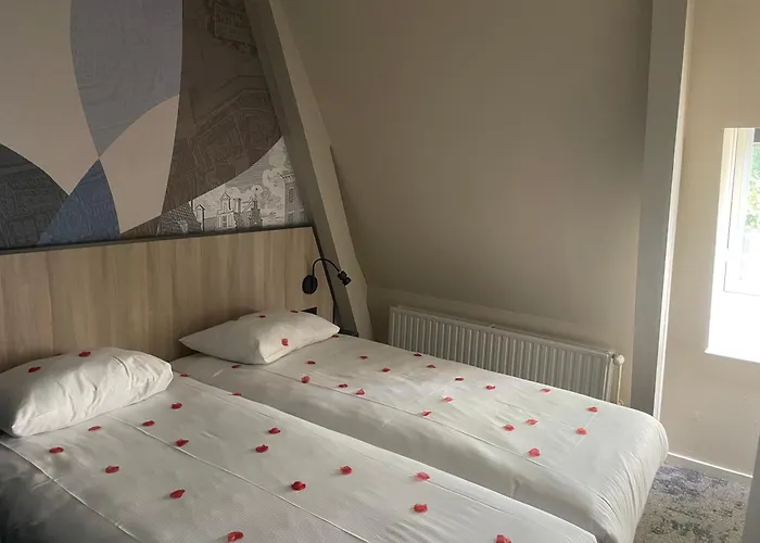 Fletcher Hotel Paleis Stadhouderlijk Hof Leeuwarden, Netherlands