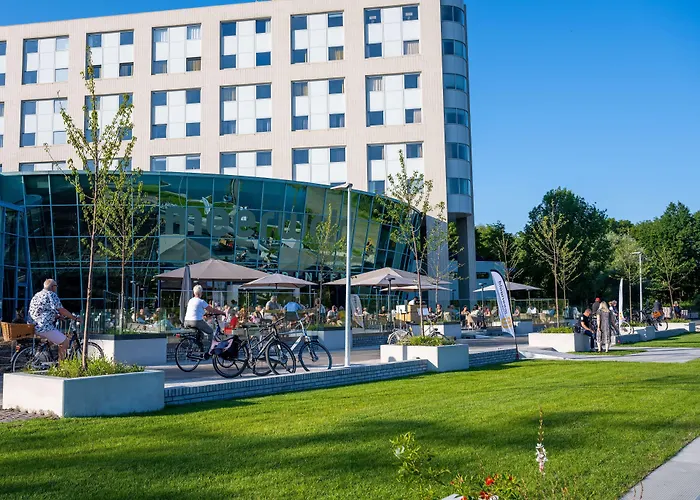 Flonk Hotel Groningen Zuid, BW Signature Collection