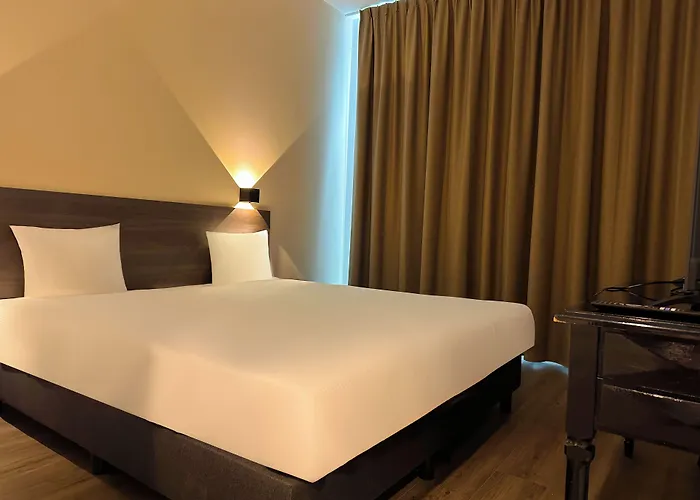 HOTELUX Amsterdam Airport Hotel Hoofddorp, Nederland