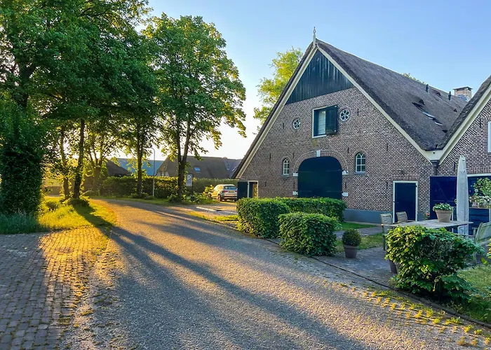 De Rheezer Kamer Hardenberg, Nederland