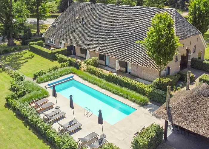 De Kasteelboerderij