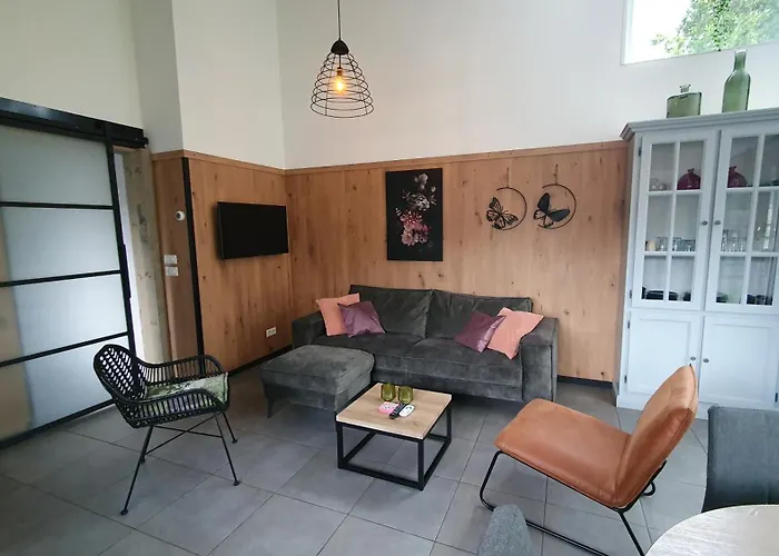 Luxe Vakantiebungalow Met Omheinde Tuin Voor Hond En