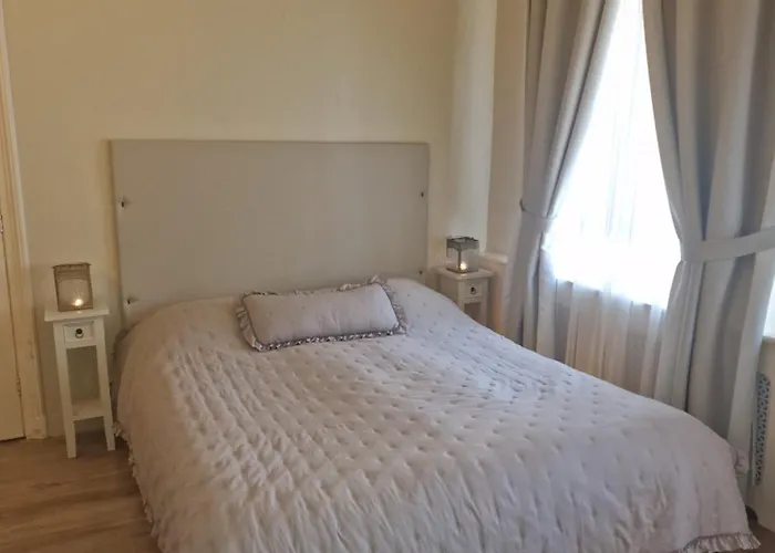 Pension Zee en Duinzicht Zandvoort, Nederland