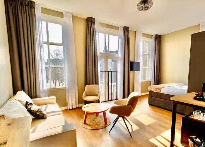 Hotel Inn Naeldwyk-Torenburg Naaldwijk, Nederland