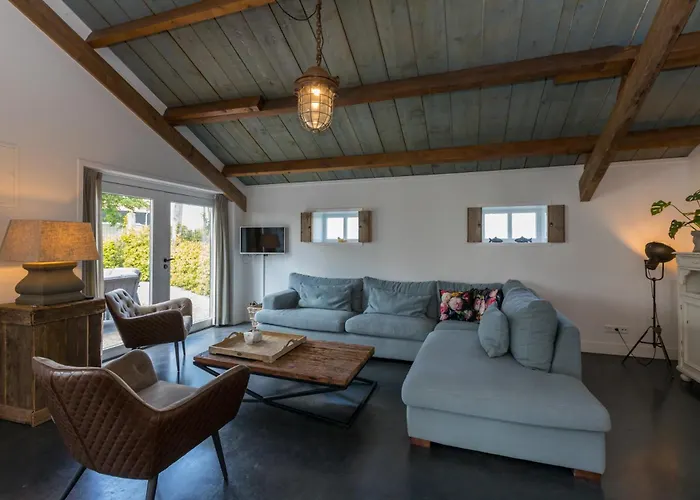 Welcome in - Vakantiehuis 't Blauwtje met ruime tuin I Lepelstraat 18A Vrouwenpolder, Nederland