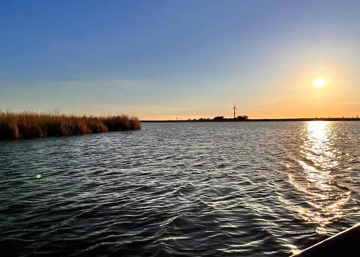 Pension van Ewijcksluis Anna Paulowna, Nederland