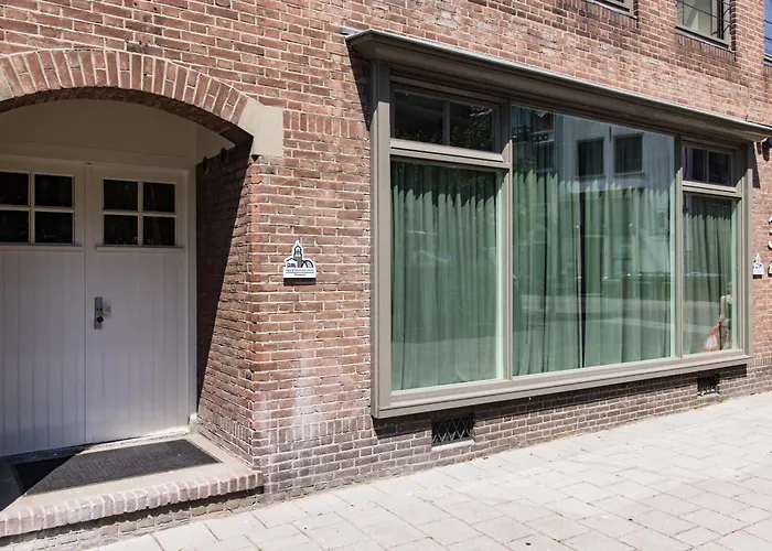 Kleinschalig Hostel in Deventer, centrum stad, aan de IJssel,
