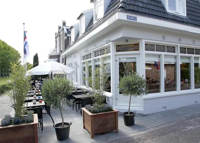 Strandhotel Om de Noord
