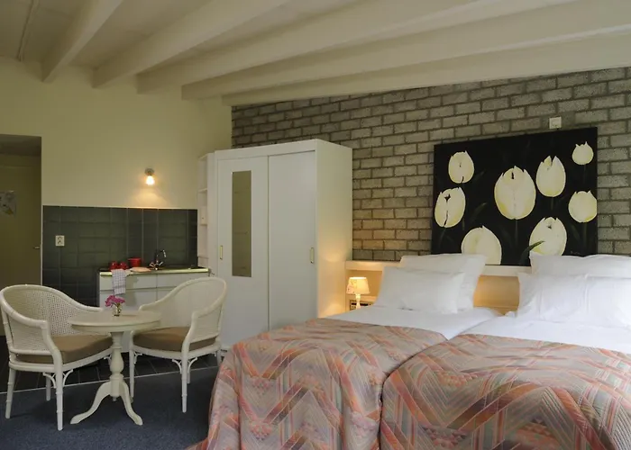 Hotel De Paddestoel
