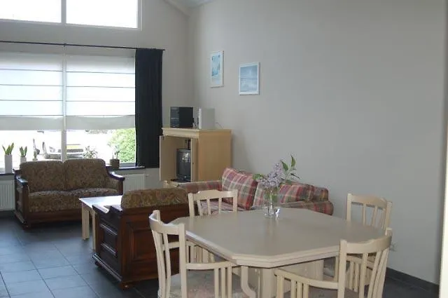 Vino Grando Cottage Odiliapeel, Nederland