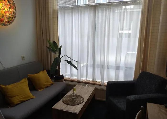 Short Stay Onder de Peperbus