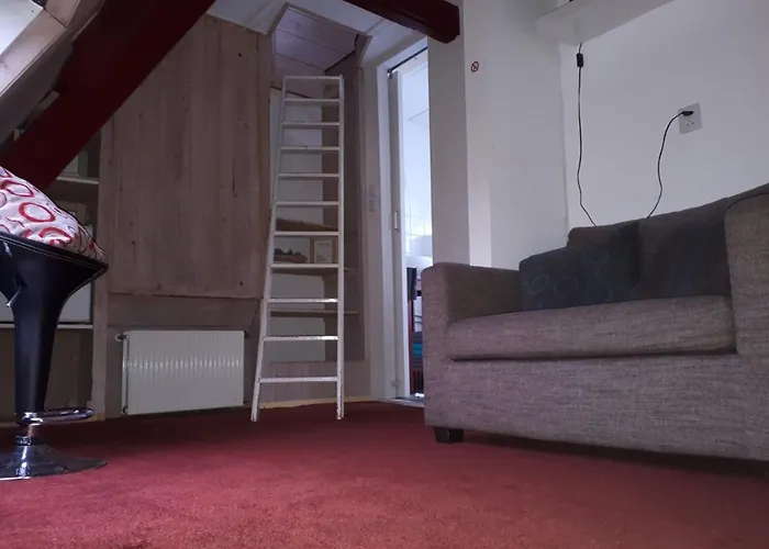 Short Stay Onder de Peperbus