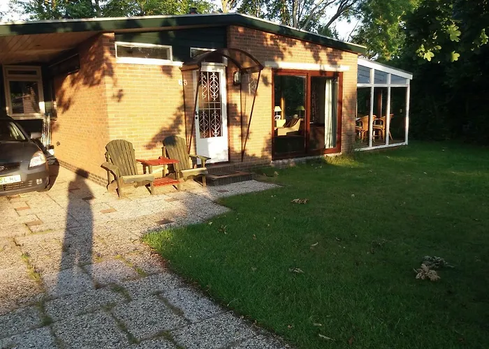 Recreatie Bungalow Eureka Sint Maartensvlotbrug, Nederland